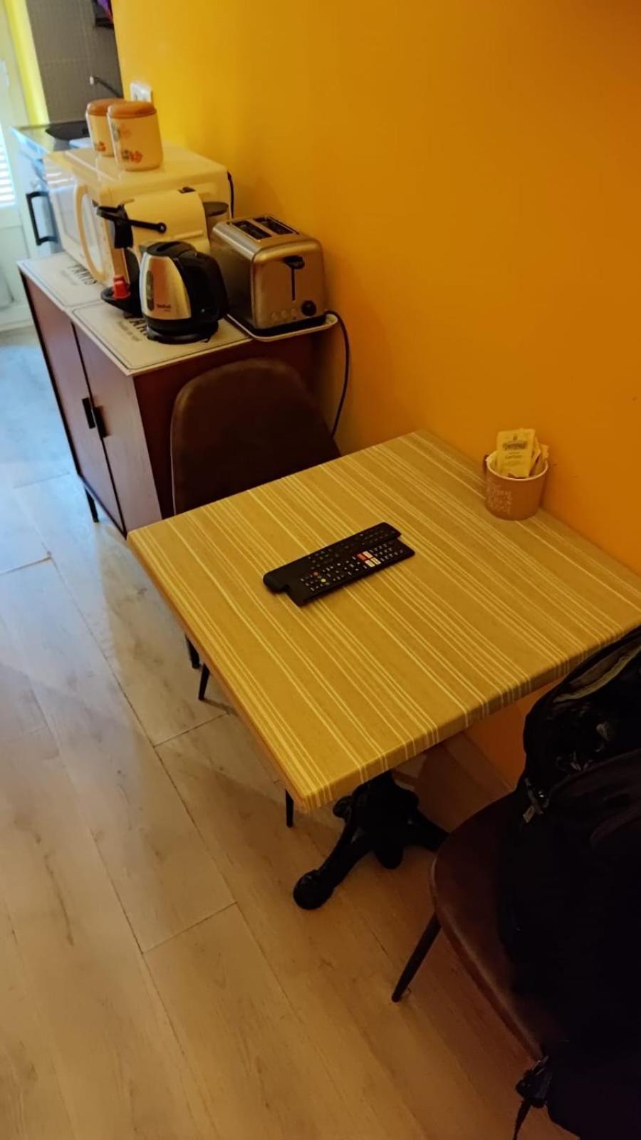 Little Studio In Rue Biscarra Nice Bagian luar foto