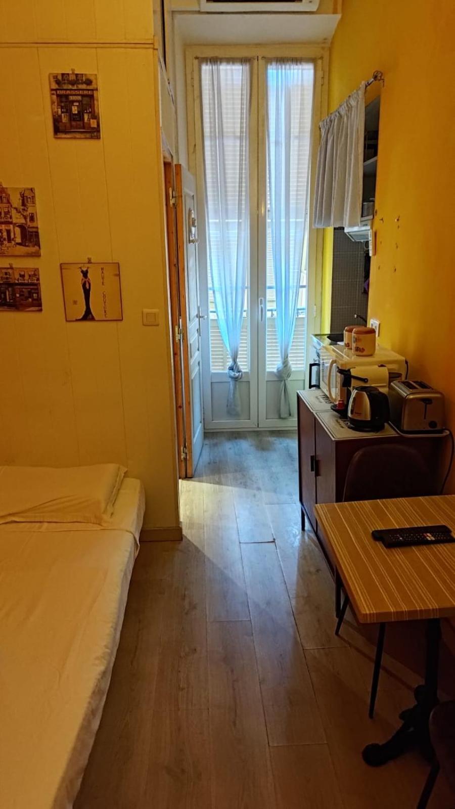 Little Studio In Rue Biscarra Nice Bagian luar foto